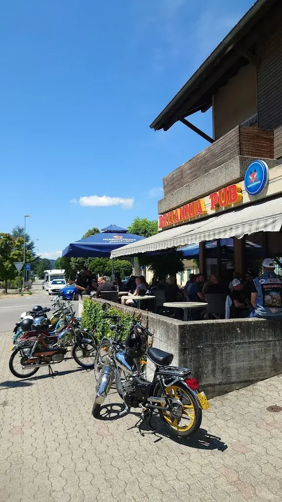 Reist Daniel_Britannia Pub_Bätterkinden_review