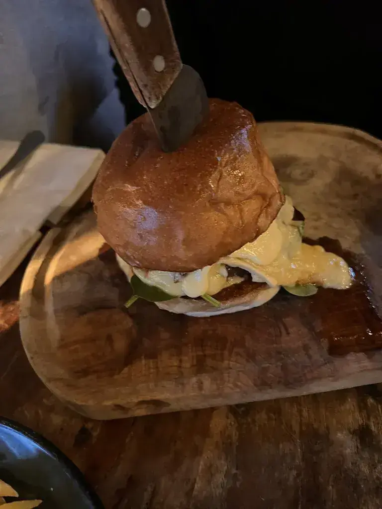 Madalina Hurmuz_Hafenbeiz_Kilchberg_avis