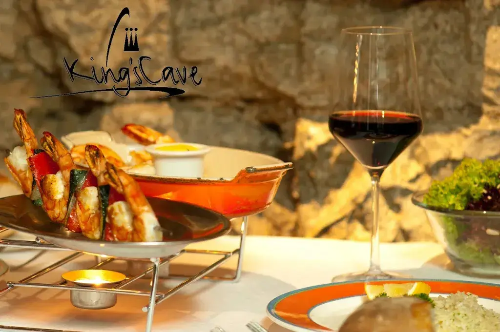 King's Cave_Zürich_slider_image_2