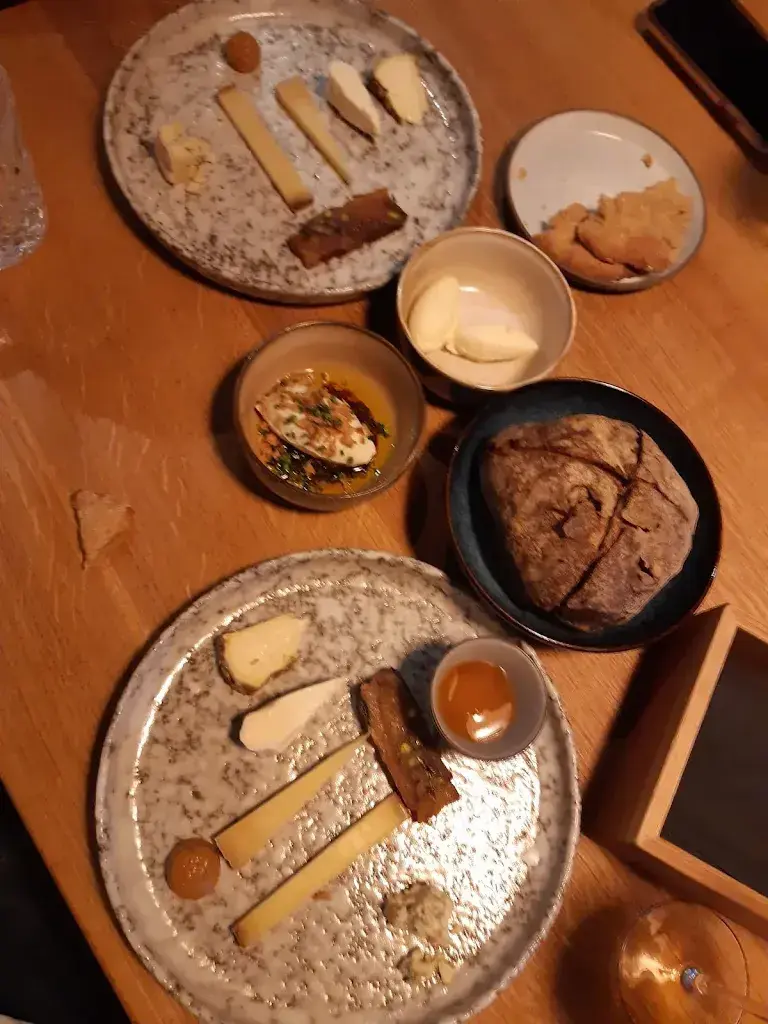 Menu_Aux Trois Amis_Ligerz_image_9