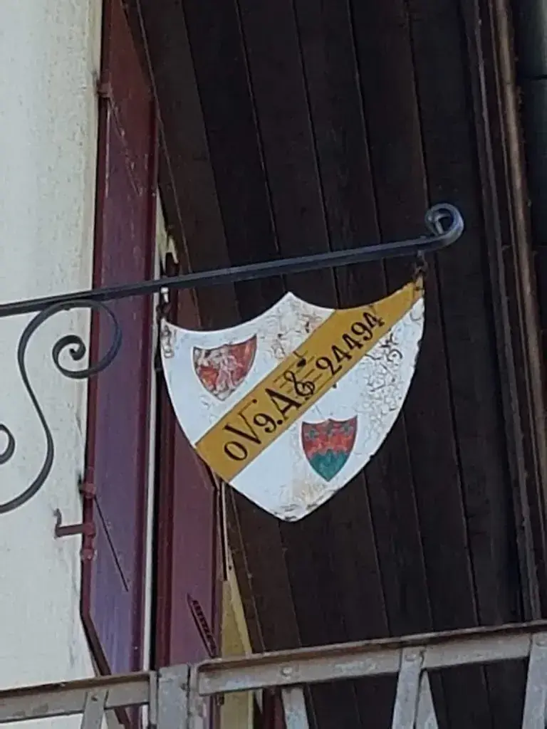 Beat A. Schwendimann_Aux Trois Amis_Ligerz_avis