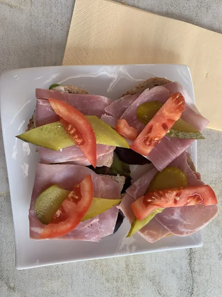 Menü_Gasthof Weisses Kreuz - Schweizer Küche_Kallnach_Bild_4