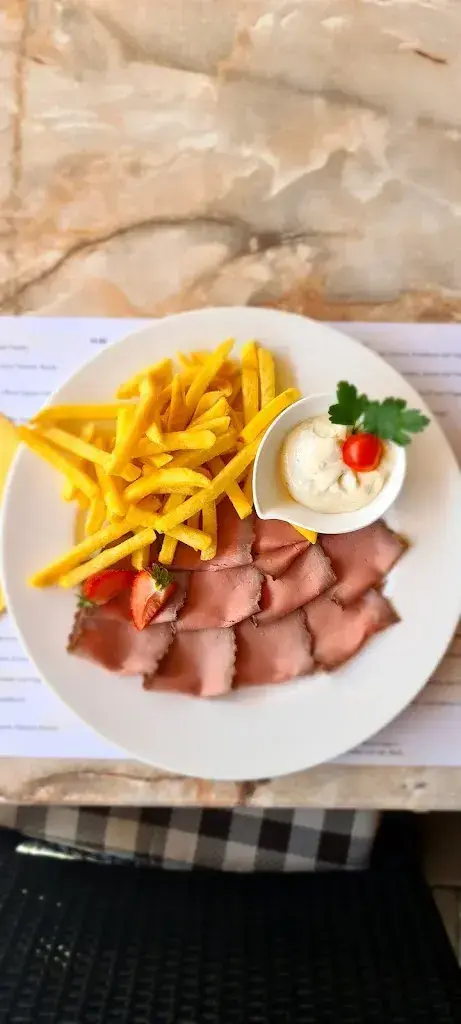 Menu_Restaurant Pizzeria Zentrum_Täuffelen_image_5