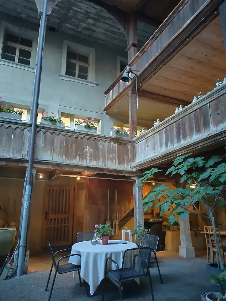 Bernhard Schmid_Gasthof zum Brunnen_Fraubrunnen_recensione