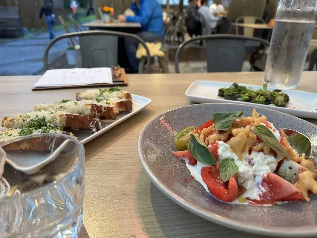 Elior Neeman_Brasserie Konrad_Engelberg_review