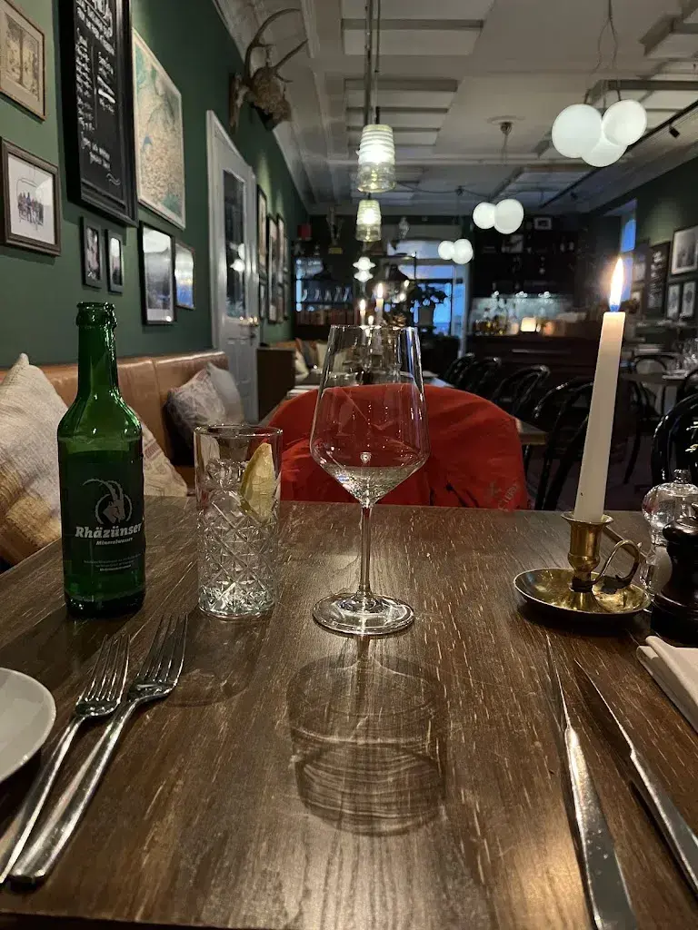 Brasserie Konrad_Engelberg_slider_image_3