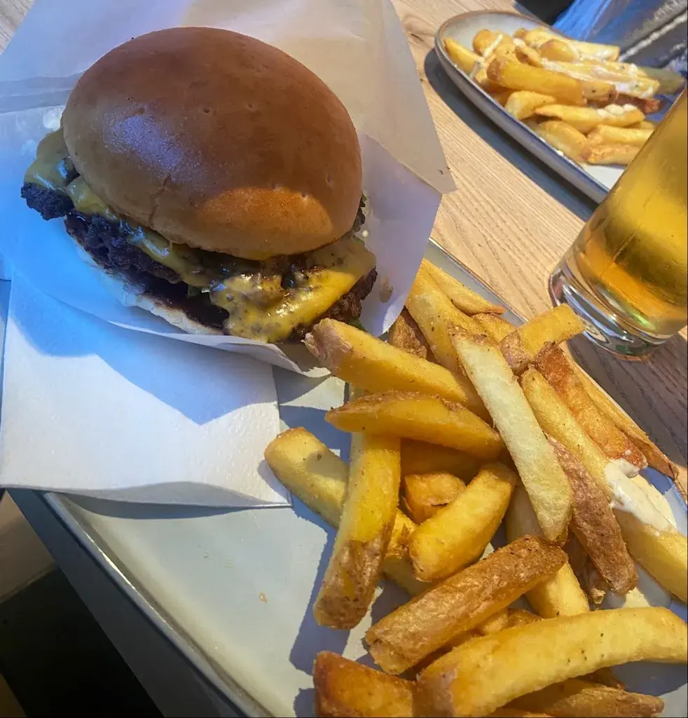 gina tor_Au Galop - Smash Burger_Neuchâtel_avis