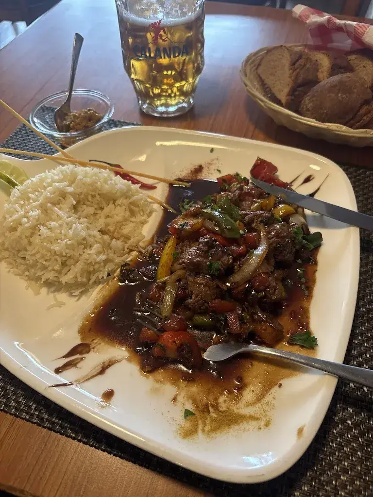 Anatoli Deriouguine_Restaurant Comme chez vous chez Alex_St Blaise_review