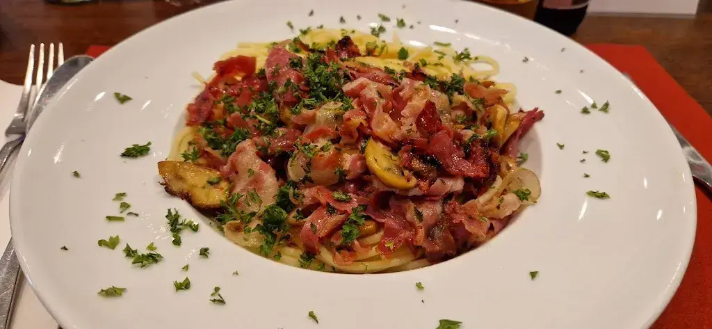 Pepe Roki_Restaurant de la Poste, Gutaj & Cie_Le Landeron_avis