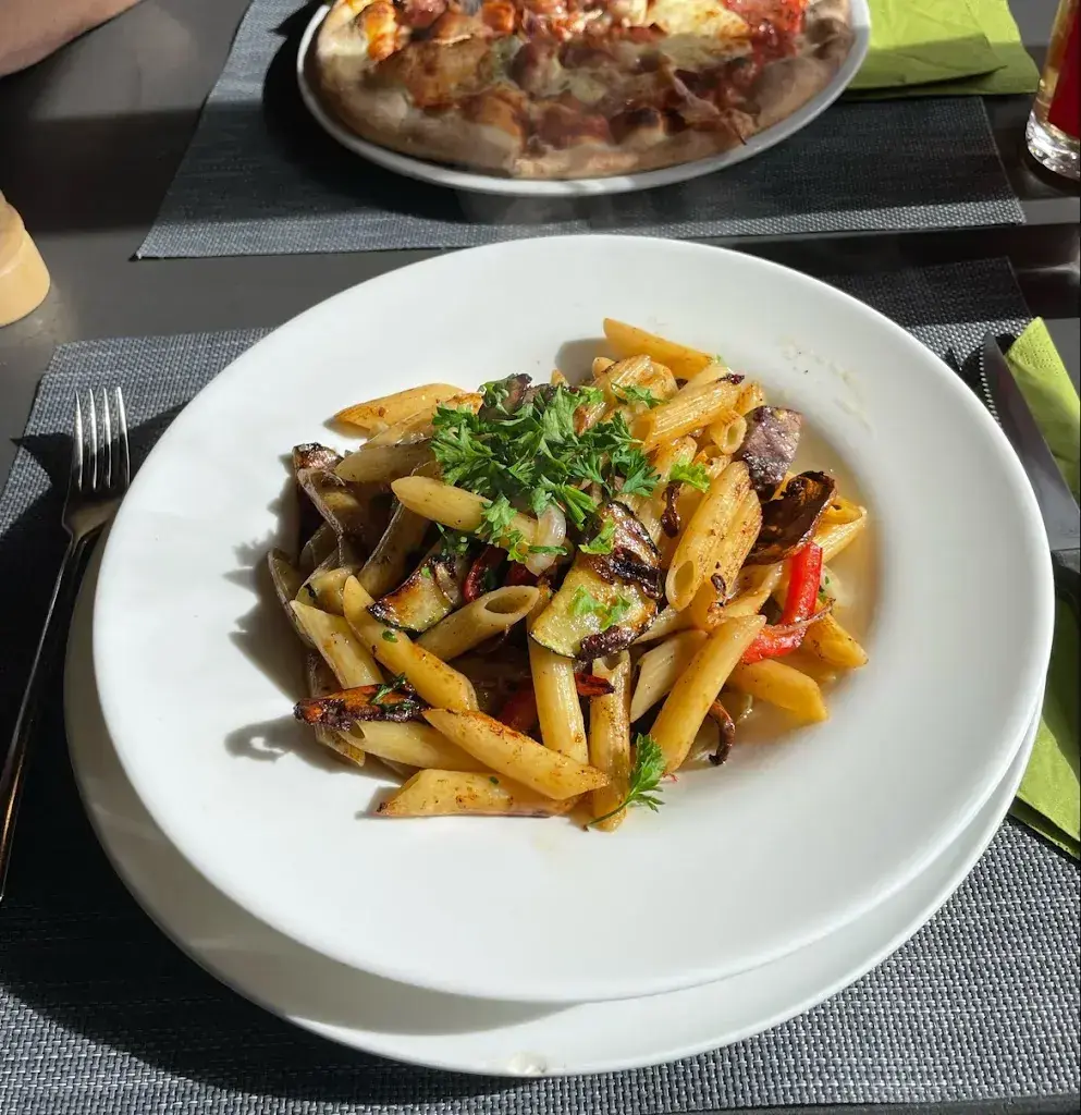 Menu_Restaurant Pizzeria Tourist_Gampel_image_6