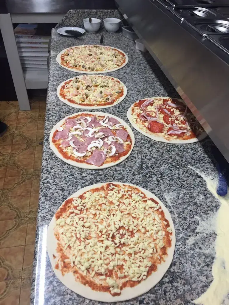 Menu_Pizza Venezia Jegenstorf (3303)_Jegenstorf_image_2