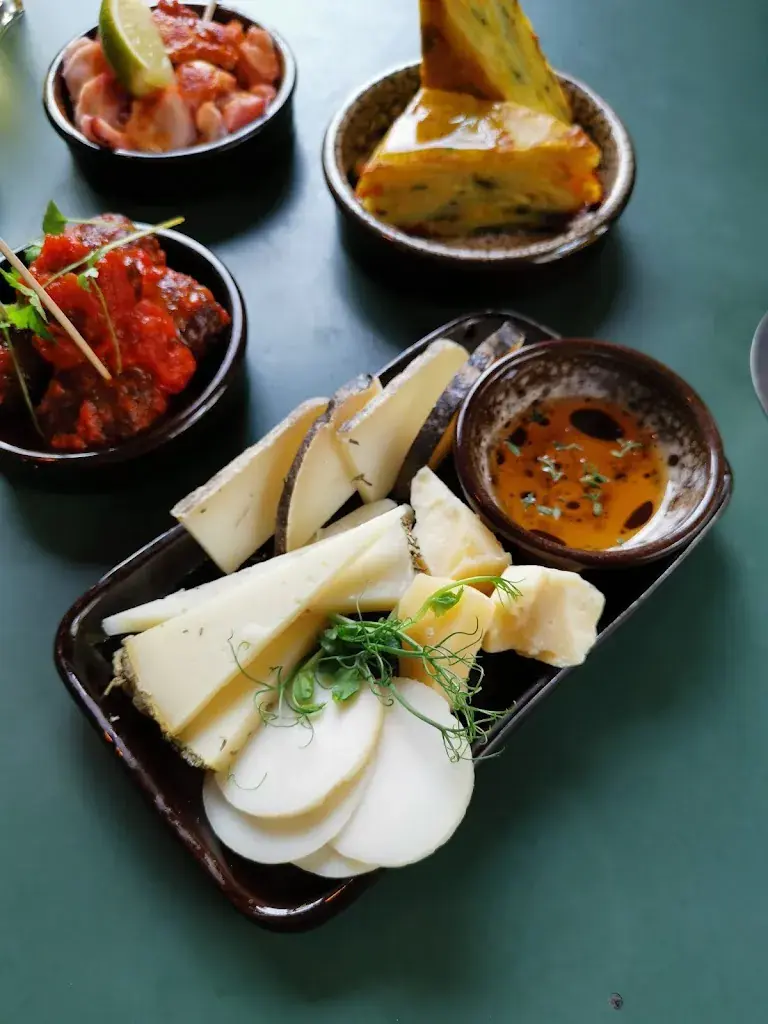 Menu_Volver BarTapasCafé_Bern_image_8