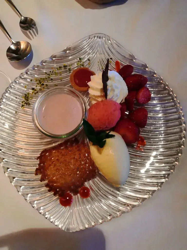 Helen Montandon_Landgasthof Rohrmoos_Pohlern_avis