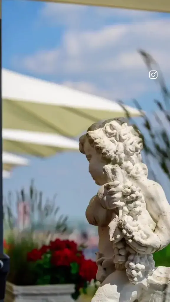 Sabine Cumiskey_Steinburg_Küsnacht_Bewertung