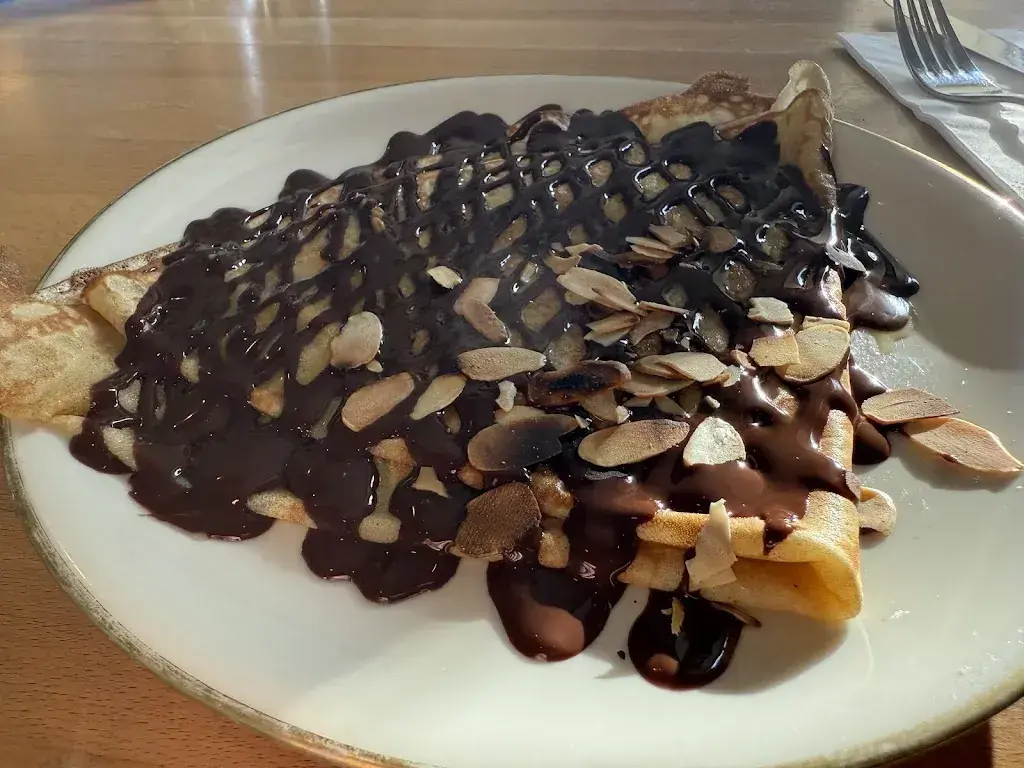 Jorge_Le Carrousel_Bern_review