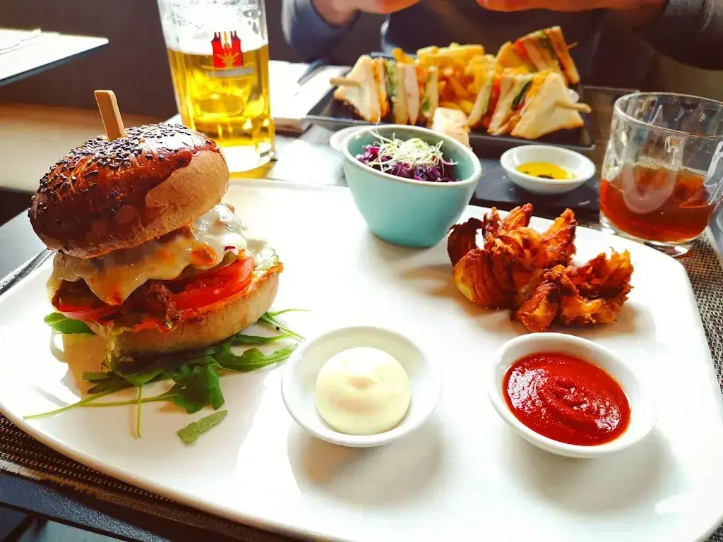 GOURMETBAR BY NOVOTEL_Bern_menu_image_1