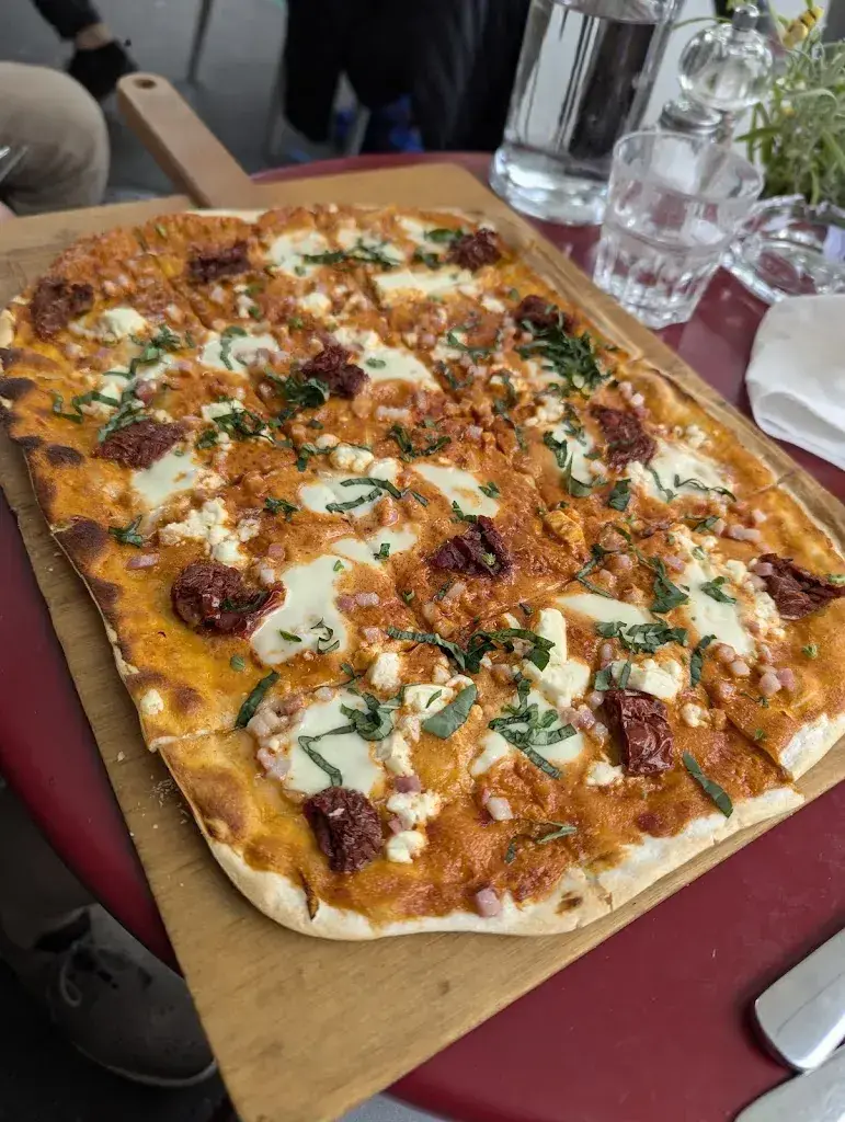 Lezi E_Grottino Quai 66_Thun_Bewertung