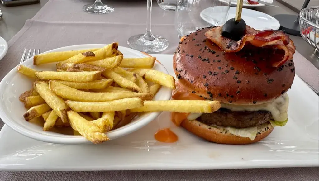 Zurichberg Restaurant_Zürich_slider_image_2