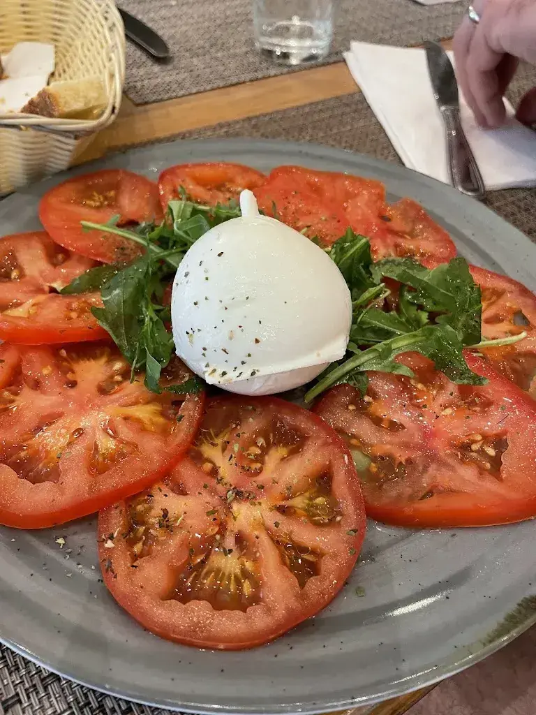 Ana Maria Palacios_Ristorante Pizzeria Nonna Jó_Aarburg_review