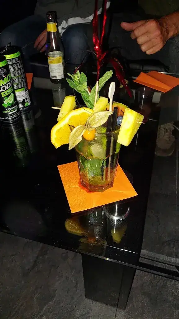 P. crusider_H24 LoungeBar Wiler_Wiler bei Utzenstorf_review