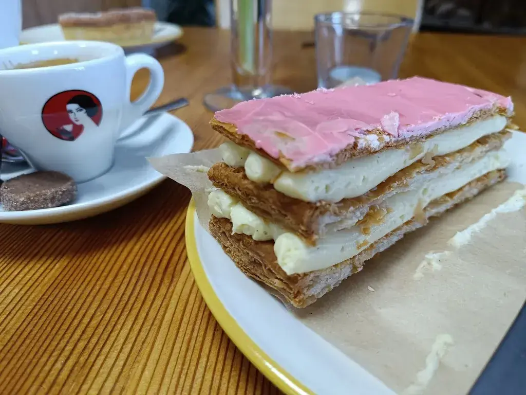 Nathanael Grunder_Dorfbeizli_Brunnenthal_avis