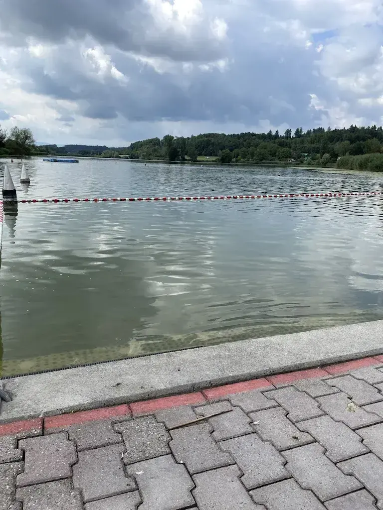 R Malcom_Strandbad Moossee_Moosseedorf_review