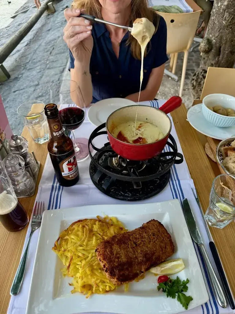 Laura De Jong_Zunfthausrestaurant Pfistern_Luzern_avis