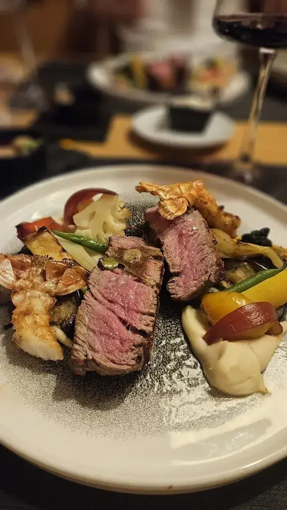 Yves Grandjean_Schermtanne_Adelboden_review