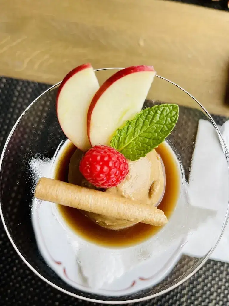 ThanhHa H._Hotel-Restaurant des Alpes_Adelboden_review