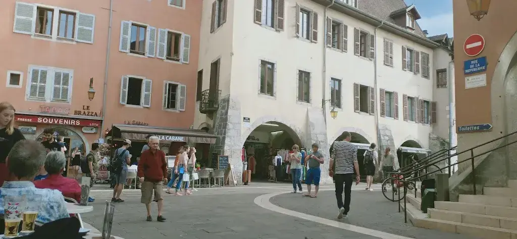 Muhanad CHIHABI_Time out Pub_Adelboden_avis