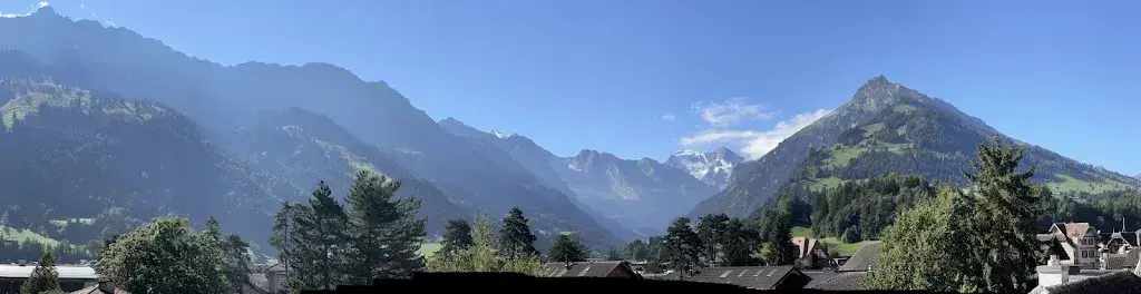 Deborah Deb_Hotel Restaurant National - Confiserie Philipp Blaser_Frutigen_review