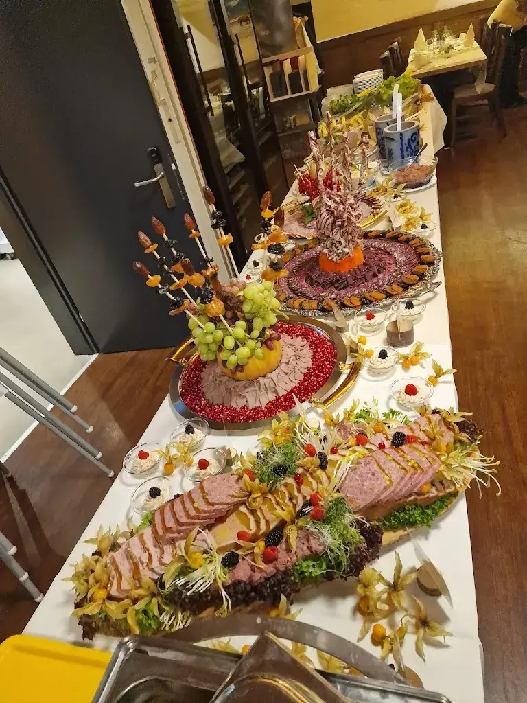 Menu_Erlebnisland Grizzlybär_Forst-Längenbühl_image_3