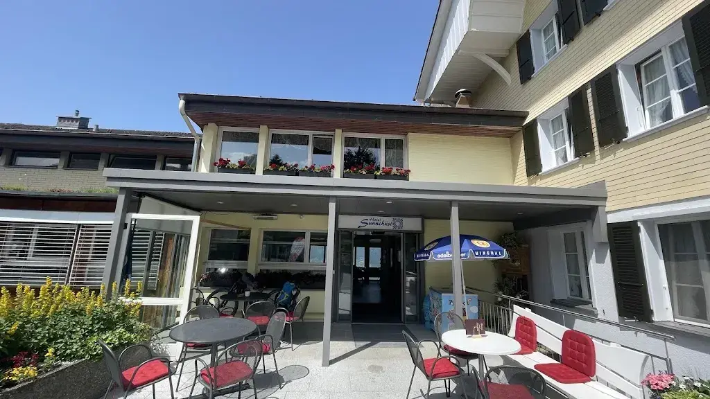 brice rollet_Hotel Sunnehüsi AG_Krattigen_avis