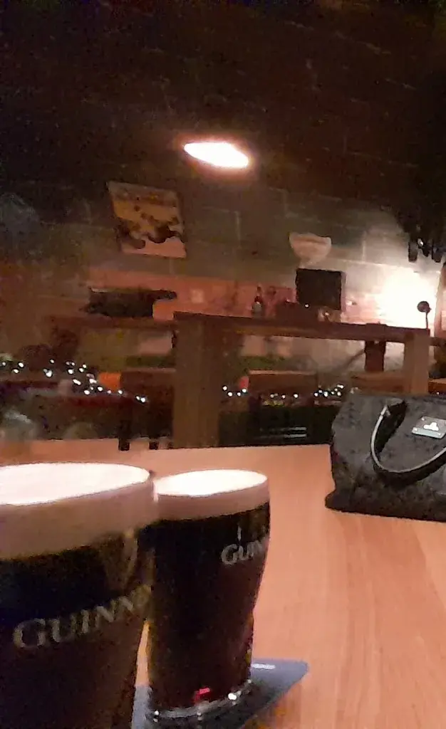 Manfred Egger_Pisoni I Kreuz Kriegstetten_Kriegstetten_avis