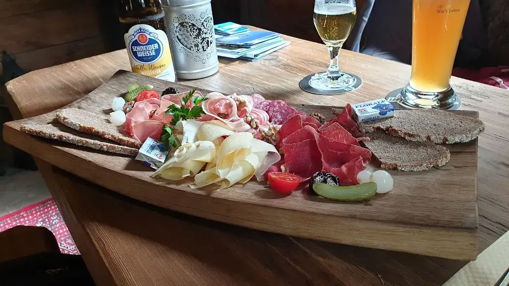 Menu_Restaurant Bar Tannuheim_Leukerbad_image_8