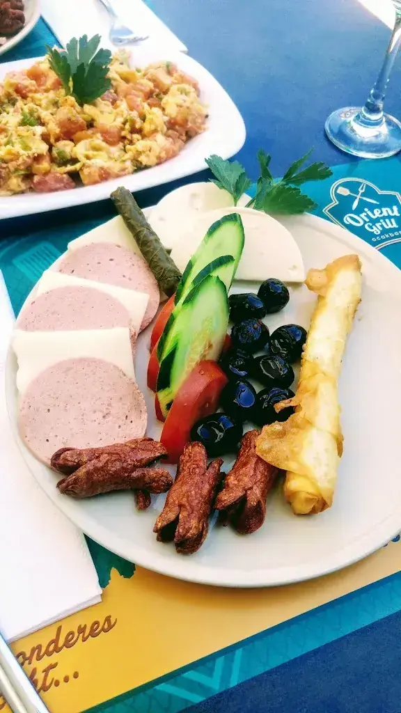 Menu_Familien Grill Haus_Zuchwil_image_8