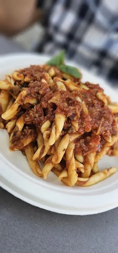 Sebiana Russo_Giovanni's_Biberist_avis