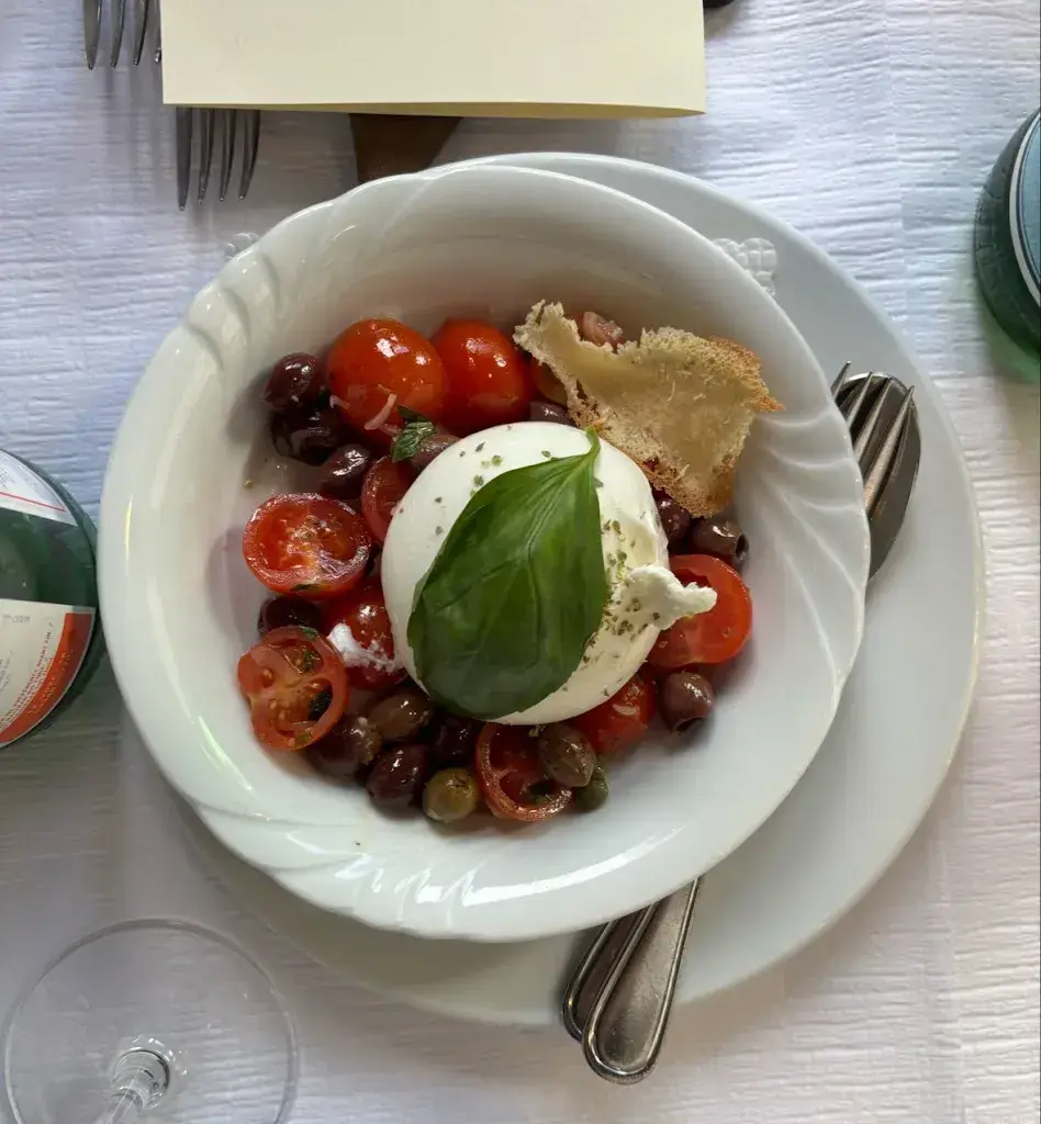 Christie_Riviera by Elio_Spiez_reseña