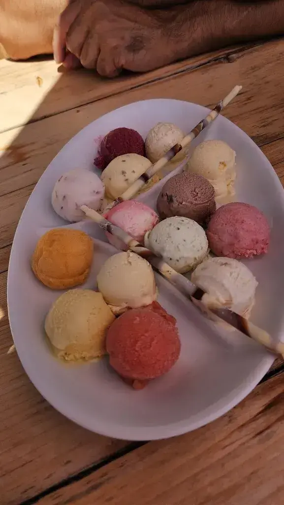 Nen sooderso_Hotel Pension Restaurant Sunnmatt_Aeschi bei Spiez_avis