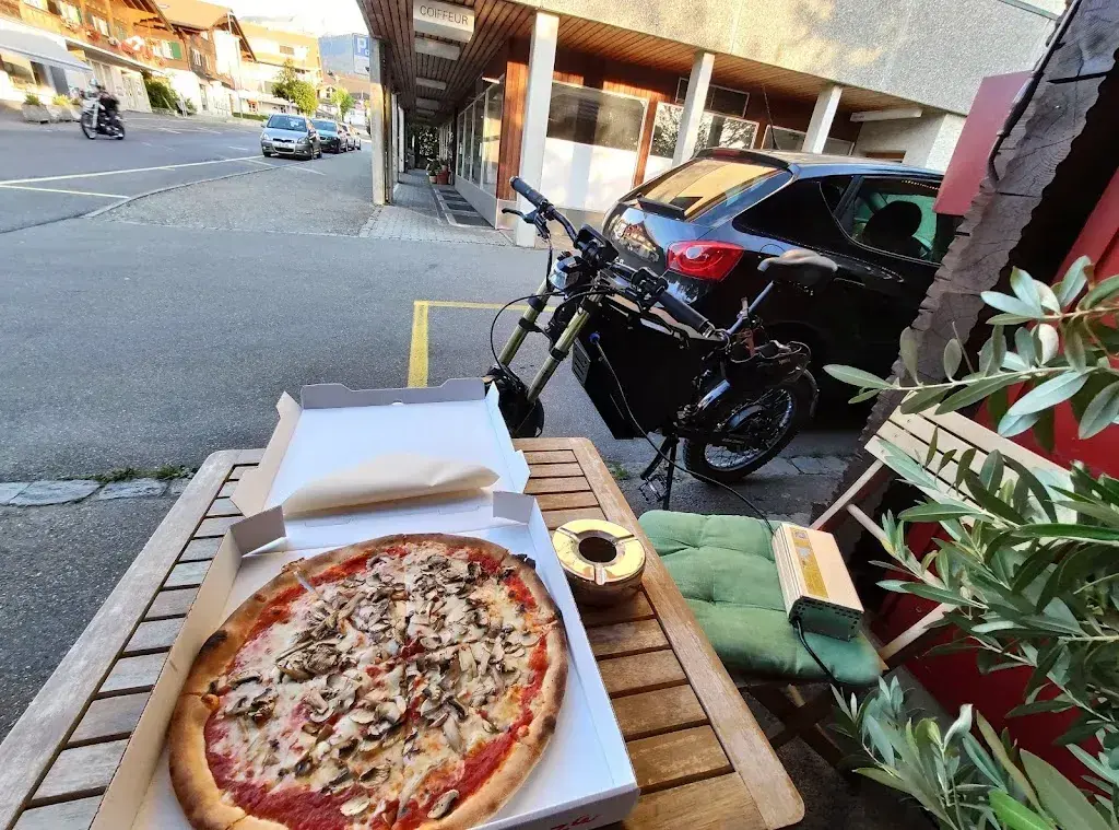 Ladislav Jurdik ml._Aeschi Pizza_Aeschi bei Spiez_review