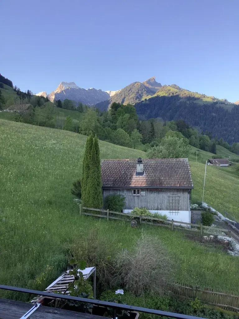 Gerlinde Boback_Gasthof Engelberg_Reichenbach im Kandertal_review