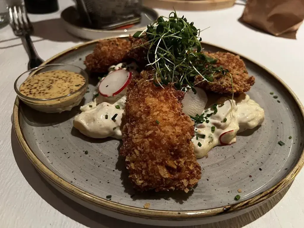 Shumit Ahmed_Restaurant Stadthaus_Unterseen_avis