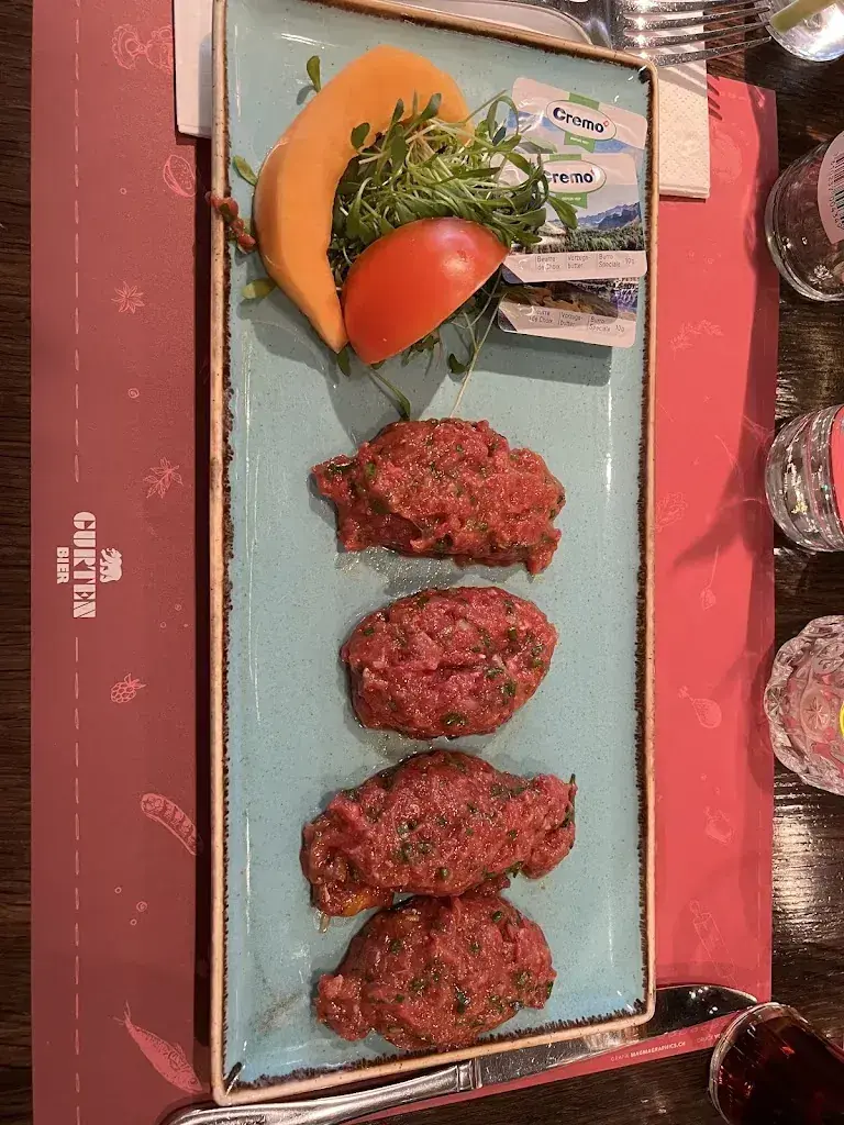 Cheyenne Blatter_Steinbock_Thun_review