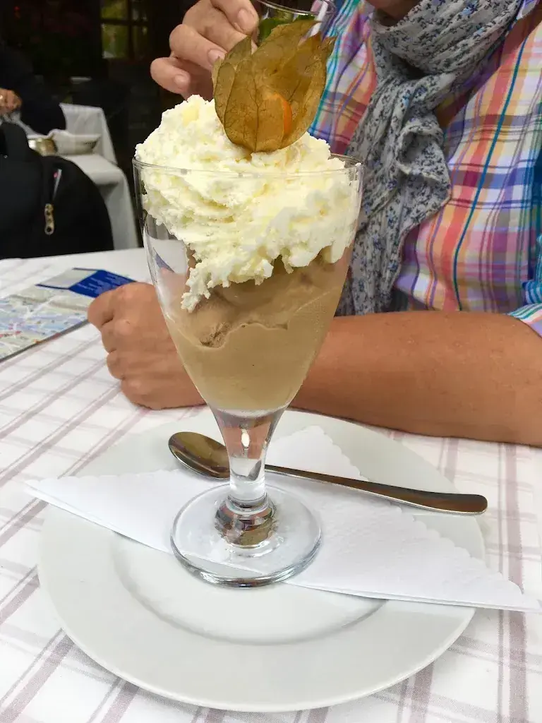 Carolla Belle_Steinbock_Thun_review