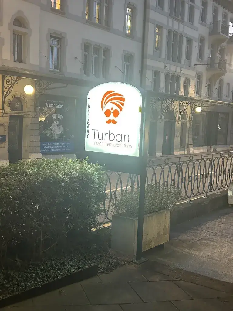 Haneen Niaz Khan_Turban_Thun_review