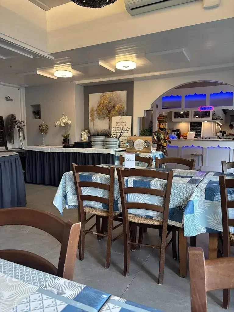 Kristel L._India Village Restaurant_Interlaken_avis