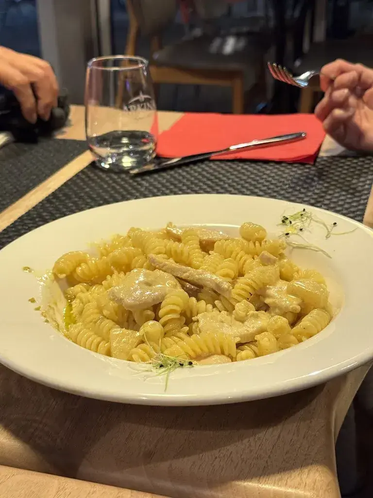 Leah Ooi_Pasta Store_Interlaken_review