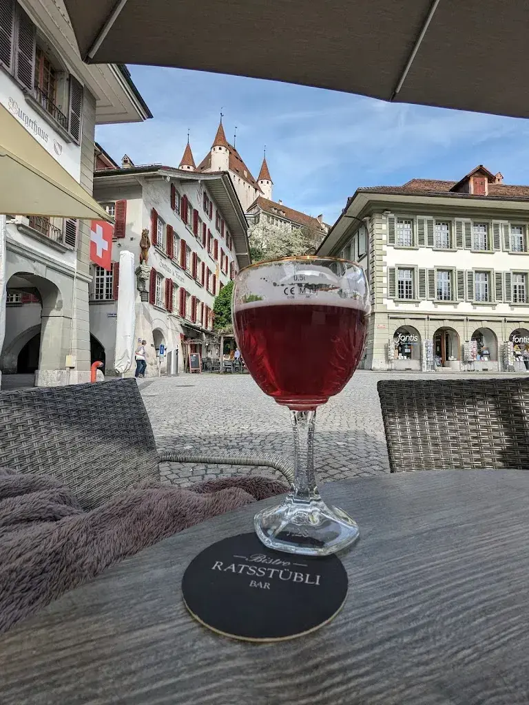 Laurie Franklin_Ratsstübli_Thun_avis