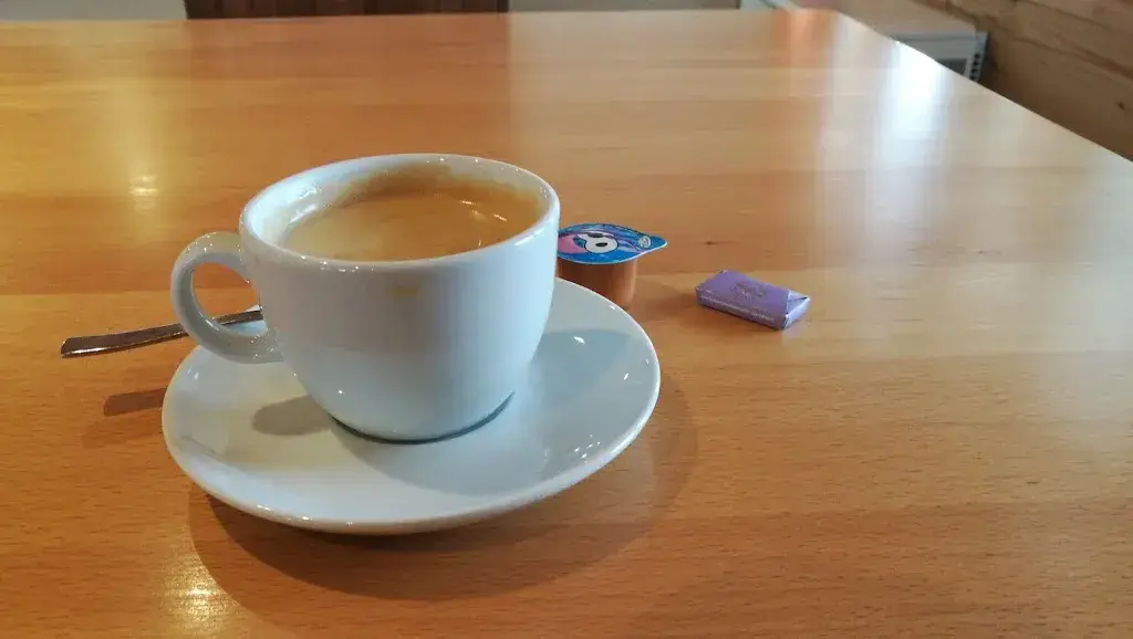 Paulo Salvador_Elsighütte_Achseten_review