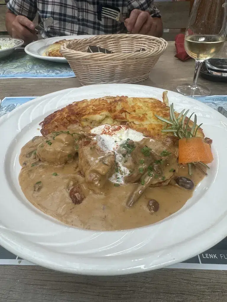 Naomi Gayle_Gasthof Altels GmbH_Kandergrund_review